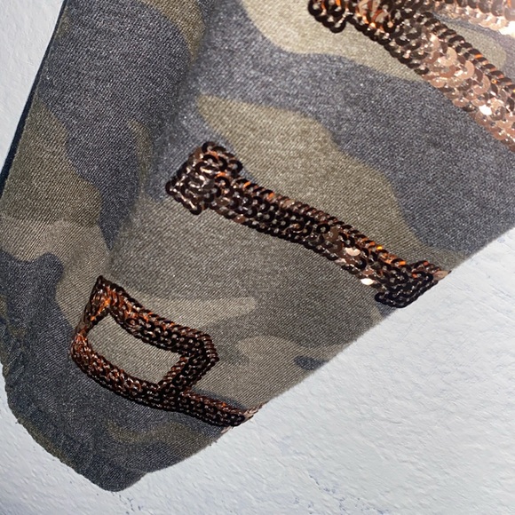 VICTORIA'S SECRET PINK Gold Bling Sequin Classic Sweatpant Green Camo L - Picture 9 of 9